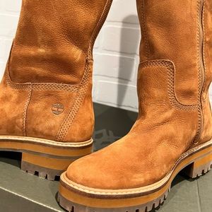 TIMBERLAND! Courmayeur Valley Tall Boots!!